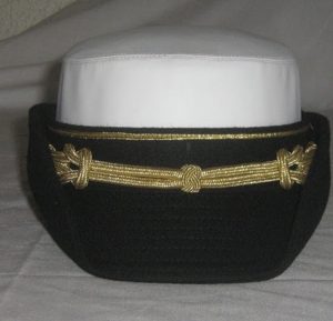 Gorro señorita dorado